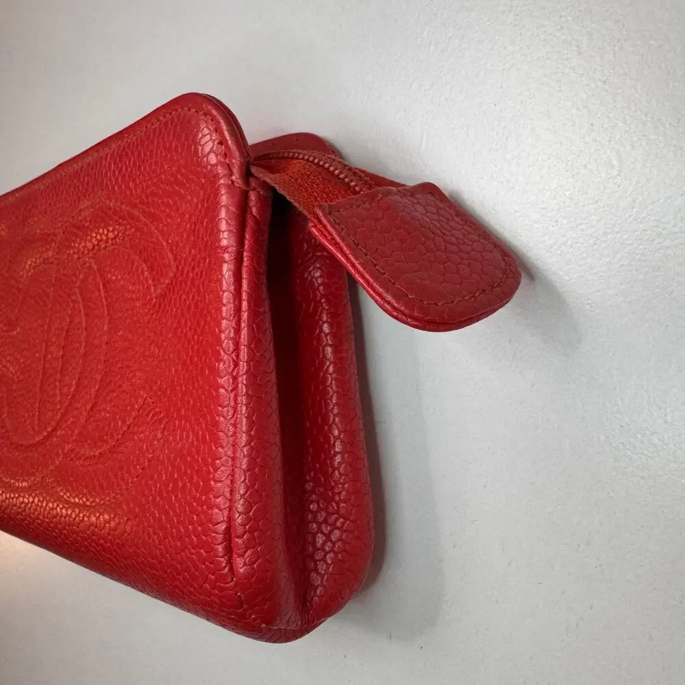 Vintage CHANEL Red Caviar Caviar Leather CC Top Zip Coin Change Card Wallet Bag